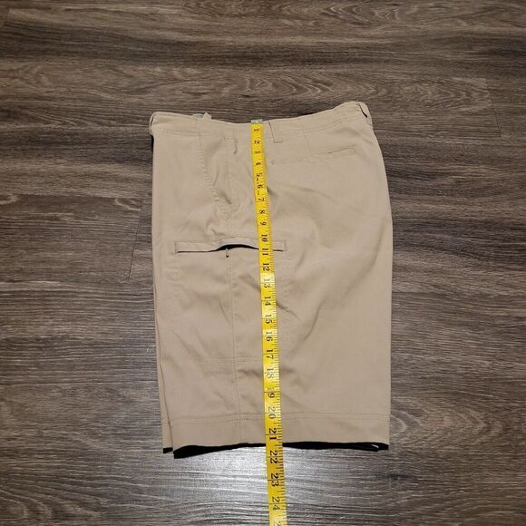 Three Sixty Six Cargo Pocket Performance Golf Shorts 10" Inseam Men's Size 36 - Picture 5 of 7